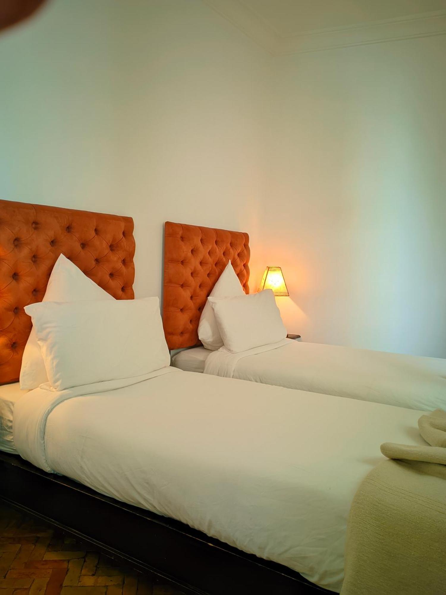 La Fontaine Bleue Hotel เอสเซาอิรา ภายนอก รูปภาพ