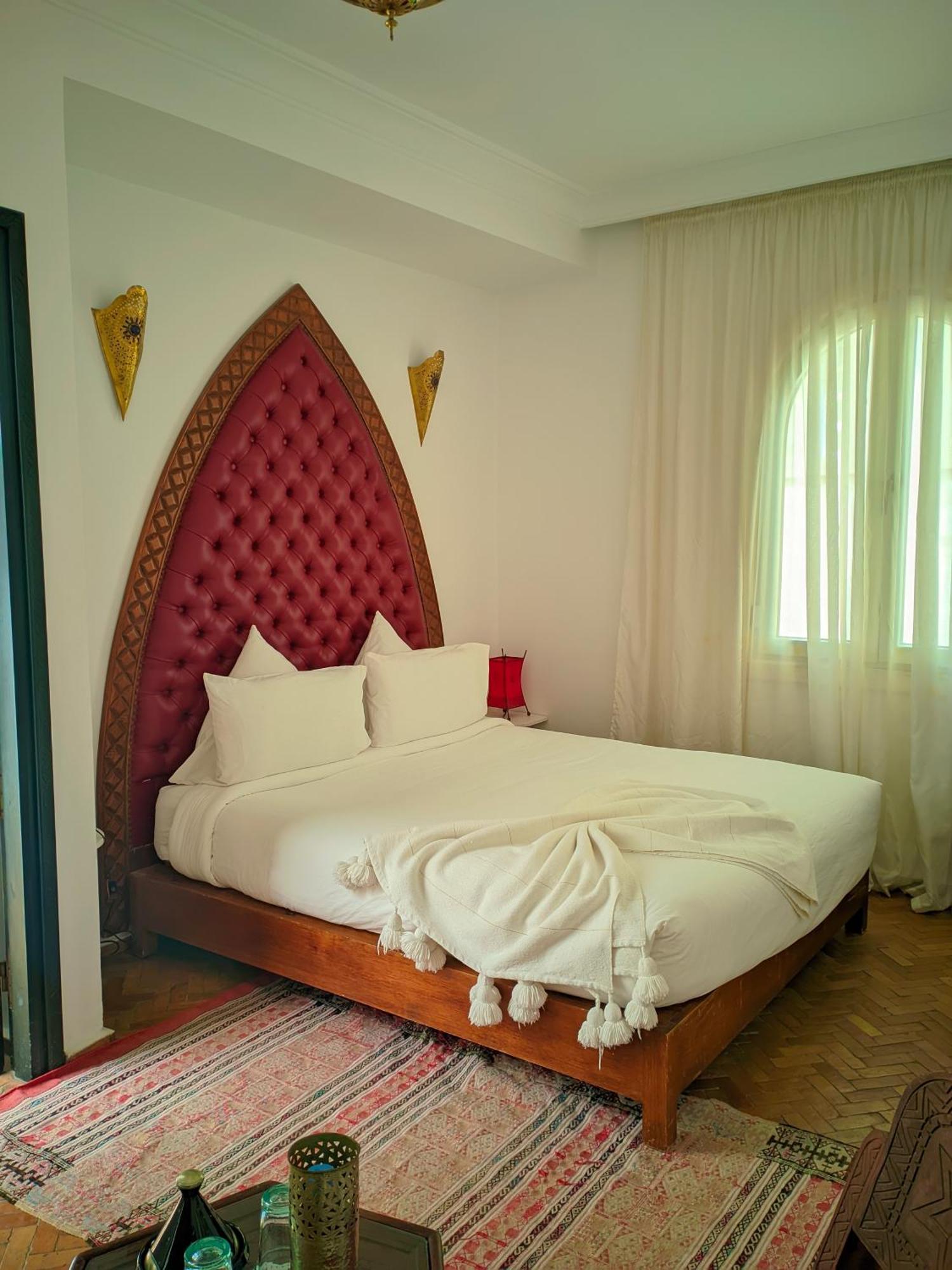 La Fontaine Bleue Hotel เอสเซาอิรา ภายนอก รูปภาพ